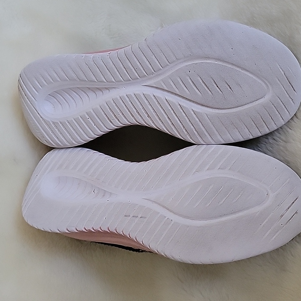 SKECHERS Kids' Ultra Flex Slip On Sneaker Little/Big Kid - Picture 8 of 15